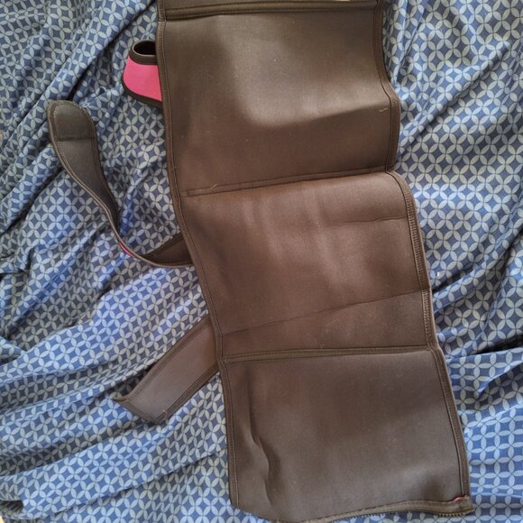 pink back brace or corset XXL - Picture 5 of 9